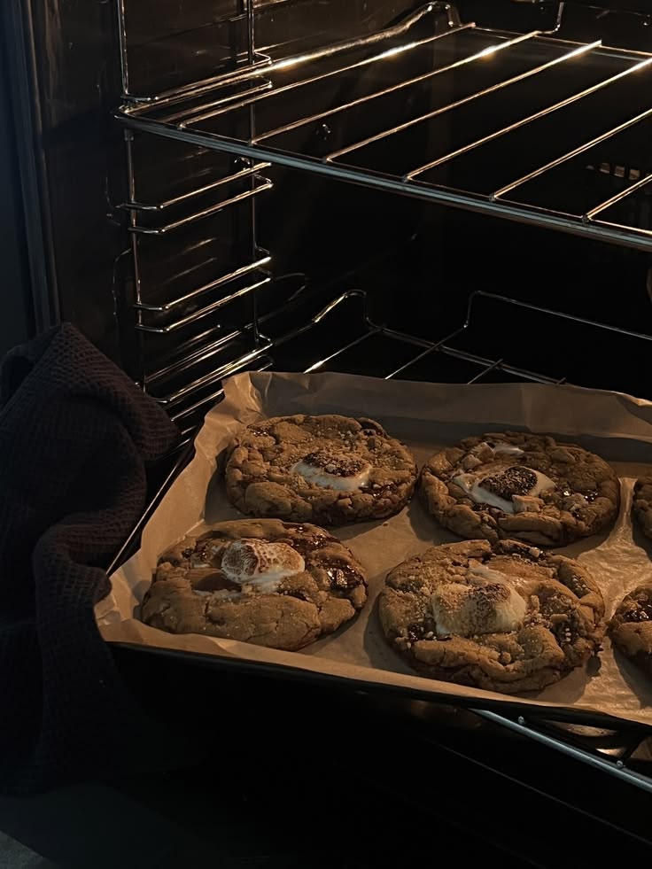 Bake It Happen cookies