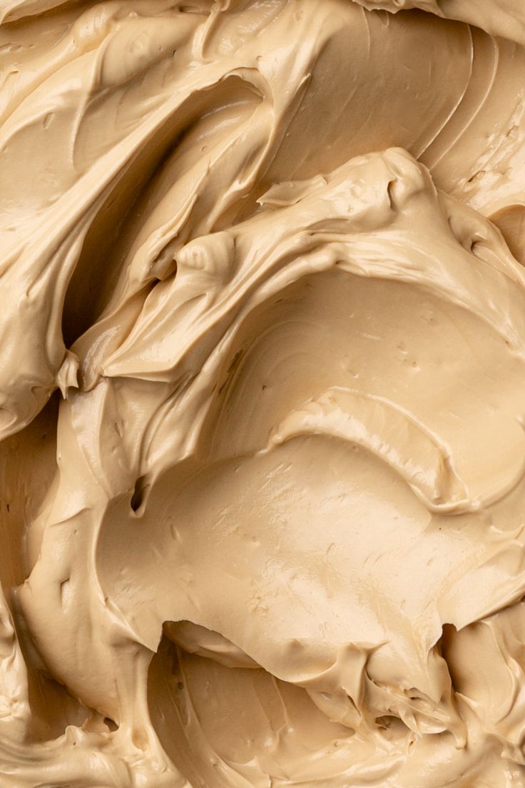 Creamy pastry swirl